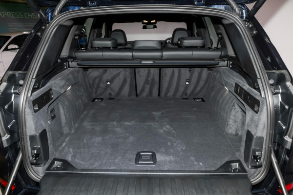 2026 BMW X5 G05 LCI xDrive30d M Sport SUV image 15