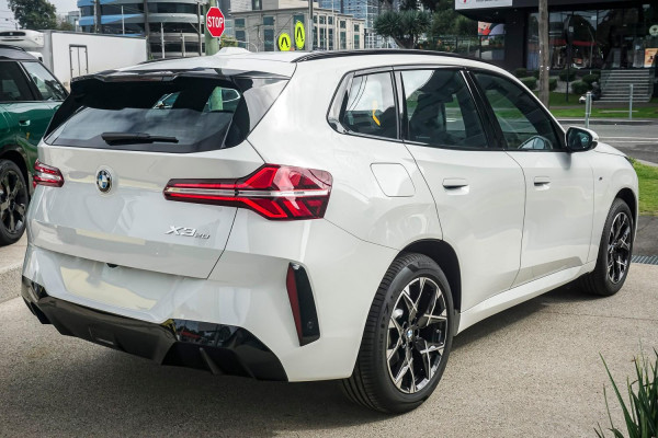 2025 BMW X3 G45 20 xDrive SUV image 4