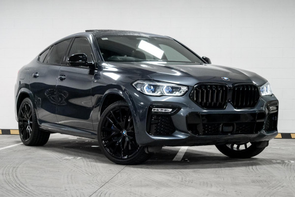 BMW X6 M50i G06