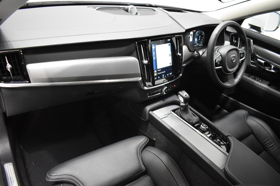 2019 Volvo V90 Cross Country (No Series) MY19 D5 Wagon Image 15