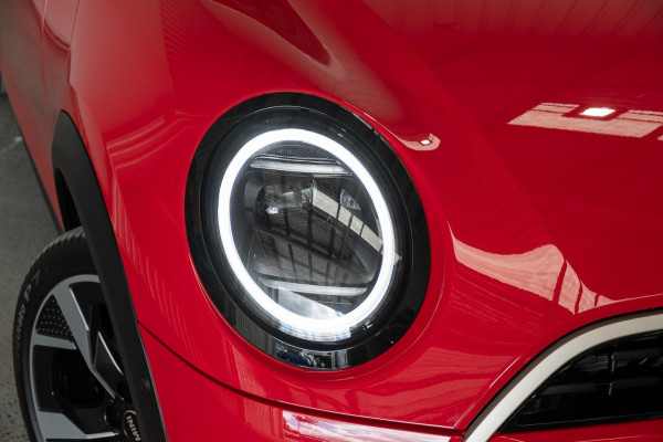 2026 MINI Cooper F65 C Favoured Hatch image 21