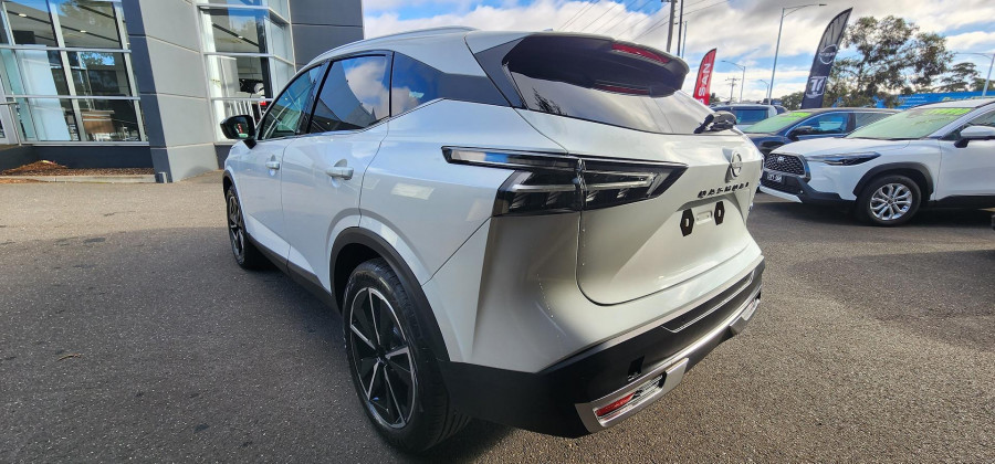 2026 Nissan QASHQAI J12 Ti e-POWER SUV Image 5