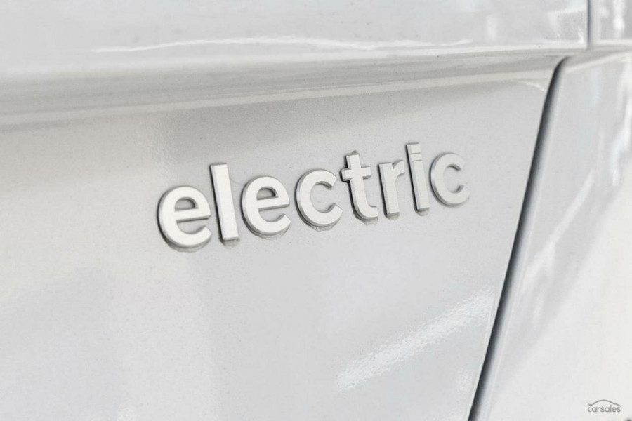 2026 Hyundai KONA SX2.V2  Electric Premium N Line SUV Image 6