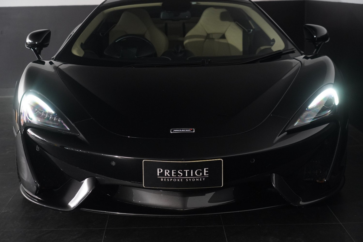 2016 Mclaren 570gt Coupe Image 3