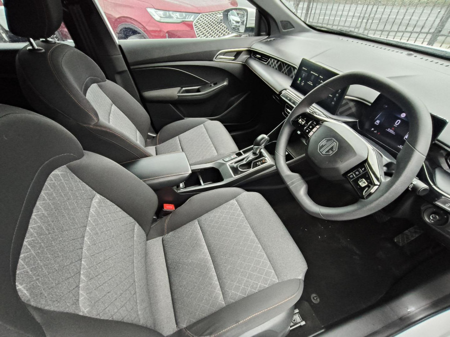 2024 MY24.5 MG MG3 ZP22 Excite Hatch Image 8