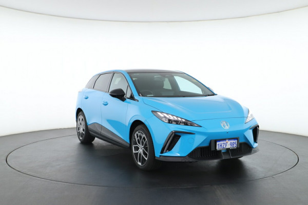 2024 MG MG4 MEH32 Essence 64 Hatch Image 5