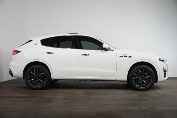 2022 Maserati Levante GT SUV Image 4