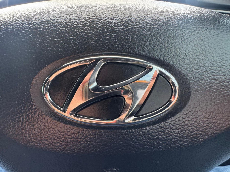 2019 MY20 Hyundai Veloster JS Turbo Hatch Image 18