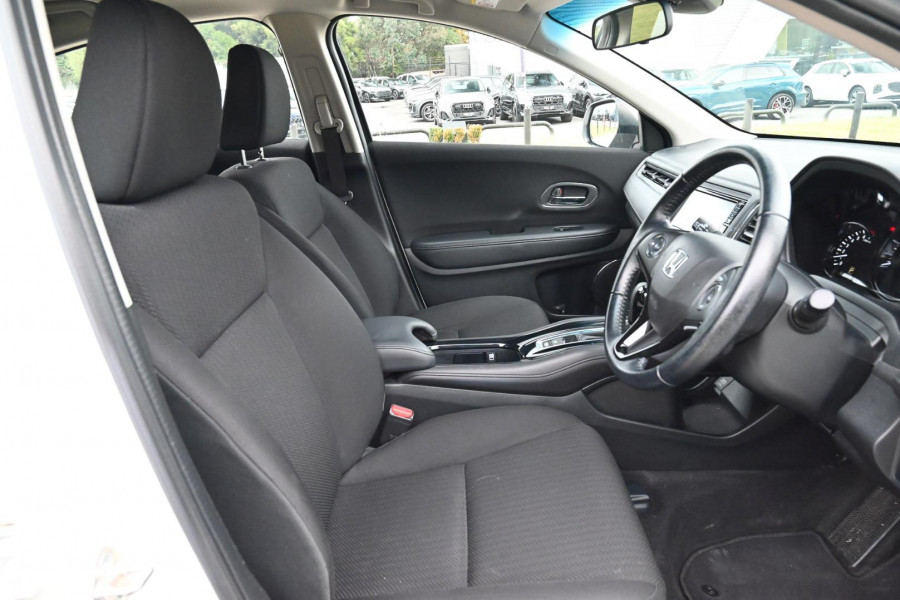 2017 Honda HR-V  VTi-S SUV