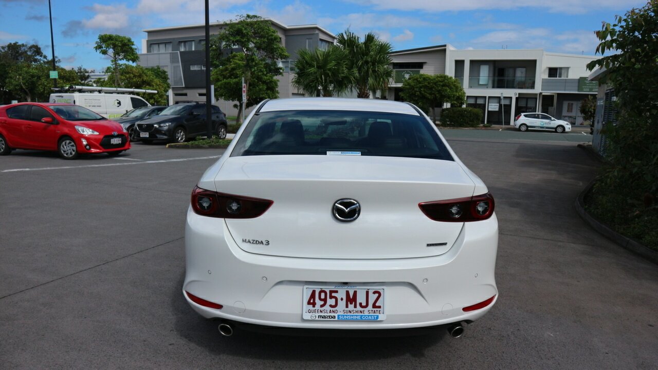 2024 Mazda 3 BP G20 Touring Hatch Image 6