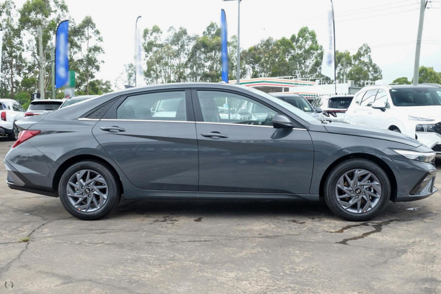2025 Hyundai i30 CN7.V2  Sedan Image 5