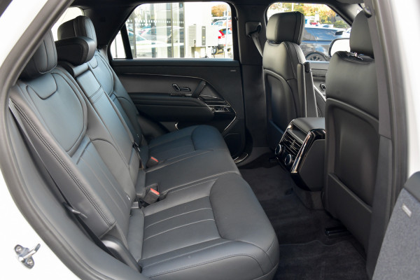 2025 Land Rover Range Rover Sport L461 PHEV P460e Dynamic HSE SUV image 5