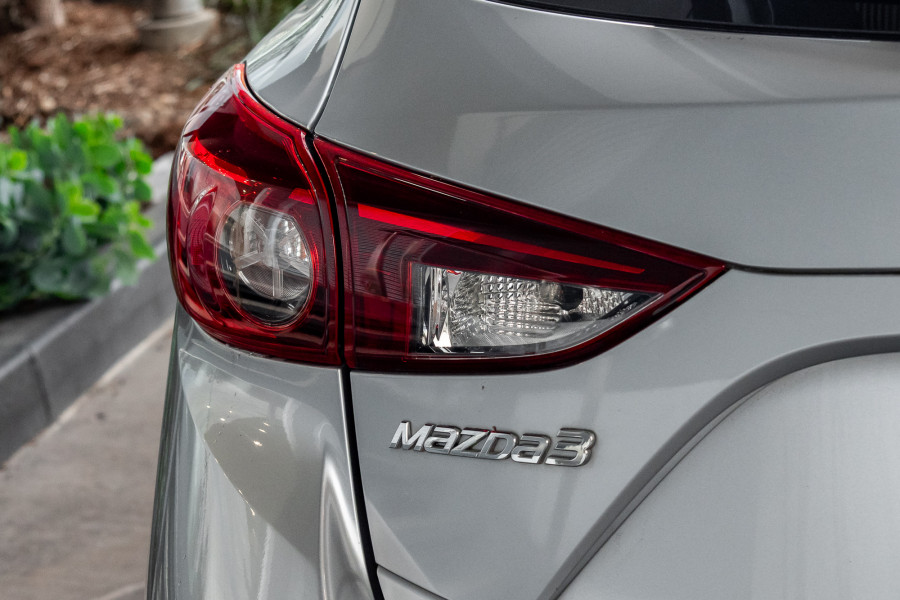 2016 Mazda 3 BM5478 Neo Hatch