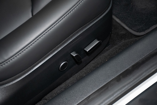 2023 Tesla Model 3  Rear-Wheel Drive Sedan image 15