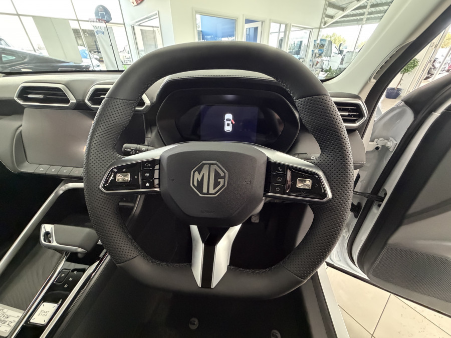 2026 MG ZS ZS32 Essence Hybrid+ SUV Image 18