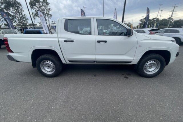 2024 Mitsubishi Triton MV GLX Ute