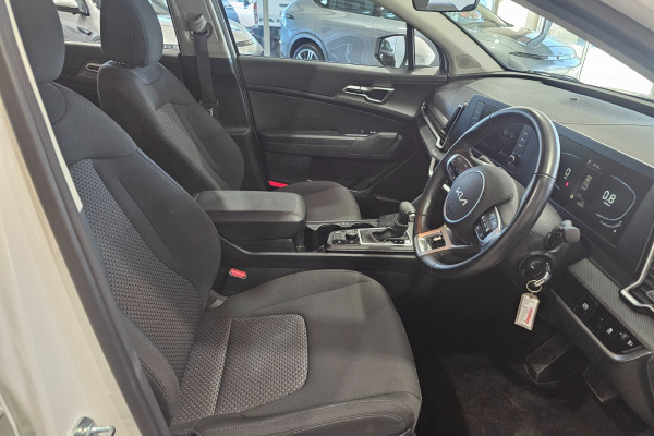 2024 MY25 Kia Sportage NQ5 S SUV Image 13