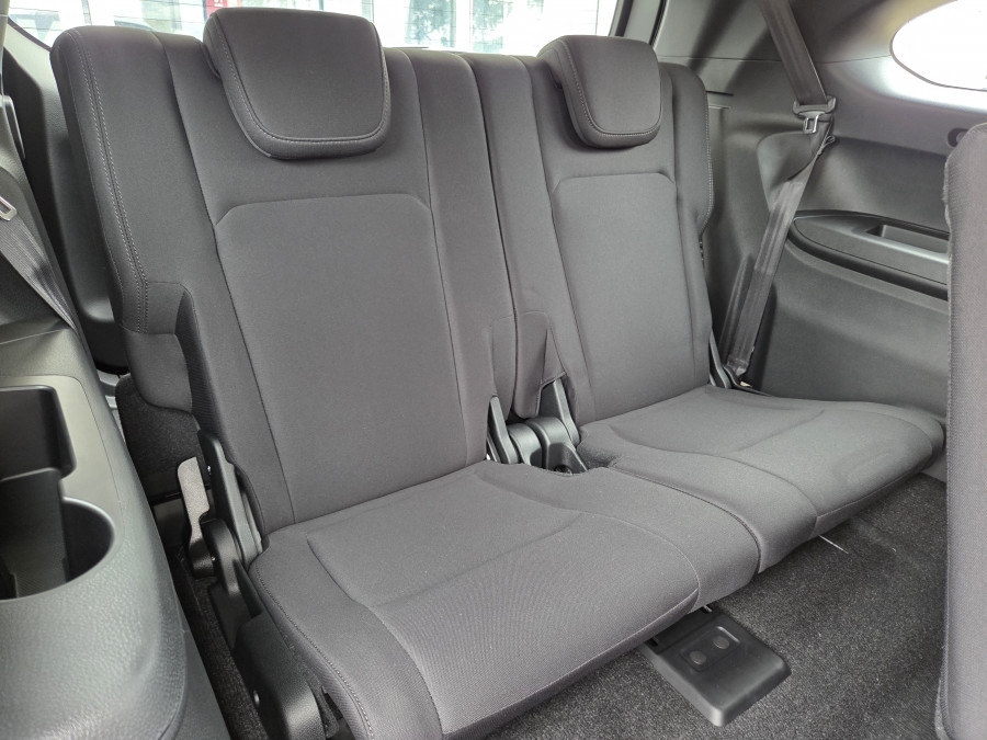 2026 MY25.5 Isuzu MU-X RJ LS-M SUV Image 11