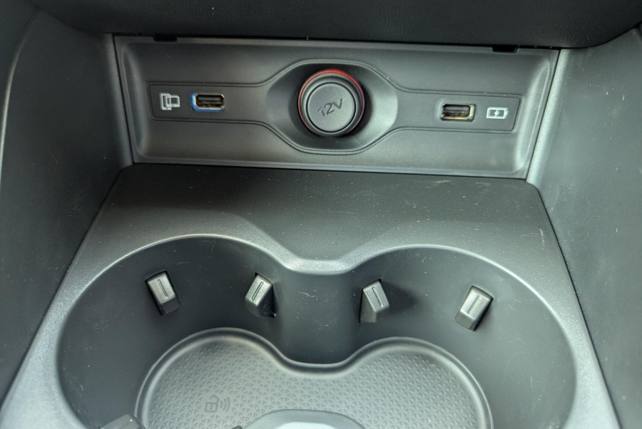 2024 MY24.5 MG HS AS33 Vibe SUV Image 13