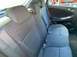 2016 MY17 Hyundai Accent RB4 Active Hatch image 25