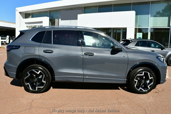 2026 Volkswagen Tiguan CT 150TSI R-Line SUV Image 16