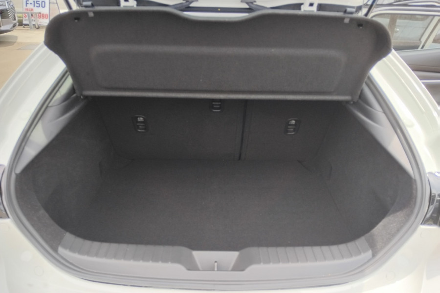 2023 Mazda 3 BP Series G25 Astina Hatch Image 24