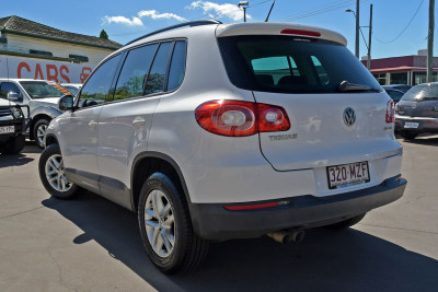 2010 Volkswagen Tiguan 5N MY10 103TDI Suv Image 3