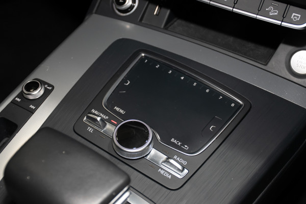 2019 Audi Q5 FY 45 TFSI sport SUV Image 17