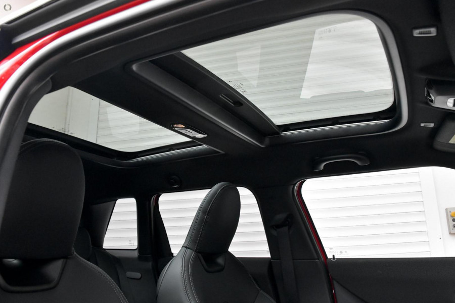 2026 MY25 MINI Cooper F65 S Favoured Hatch