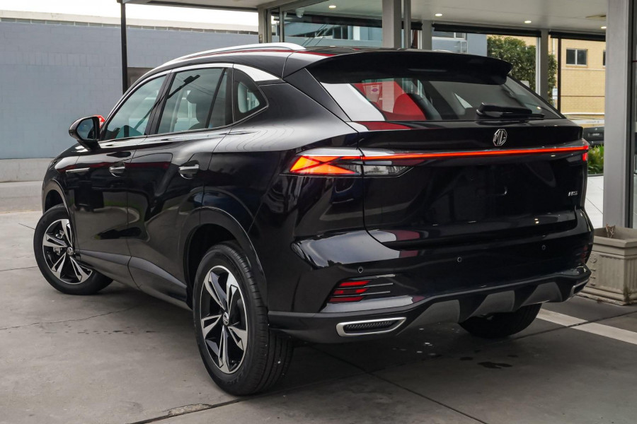 2024 MY24.5 MG HS AS33 Vibe SUV Image 2