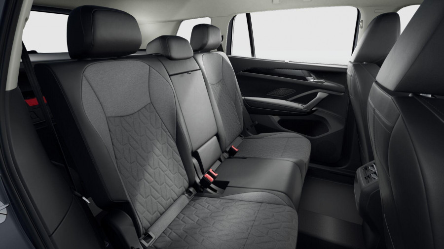 2025 Volkswagen Tayron R4 150TSI Life SUV Image 12