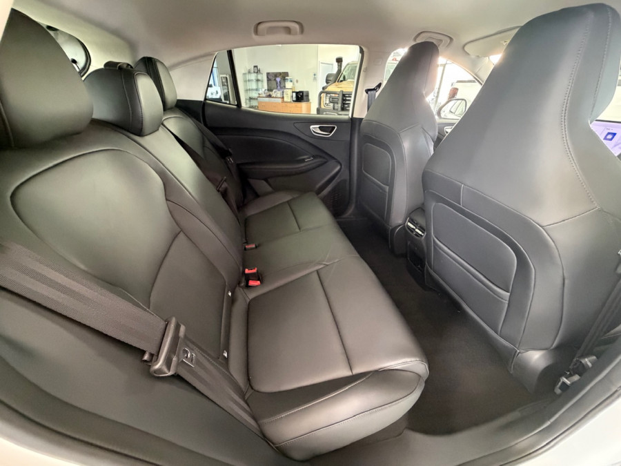 2026 MG MG4 EV Urban AH4E Essence 54 Hatch Image 9