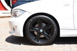 2012 MY11 BMW 125i E88 LCI MY0911 125i Convertible Image 5