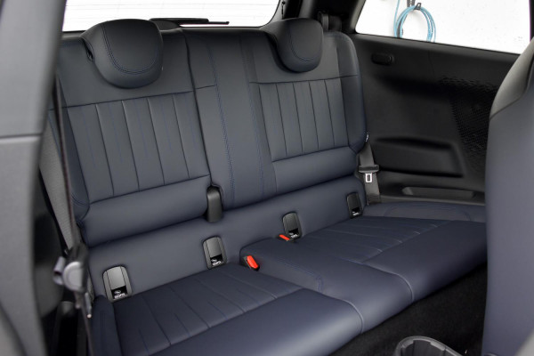 2026 MINI Cooper J01 SE Paul Smith Edition Hatch image 5