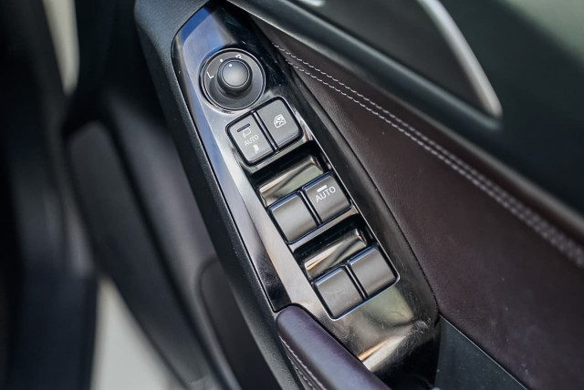 2017 Mazda 3 BN Series SP25 Astina Hatchback Image 6