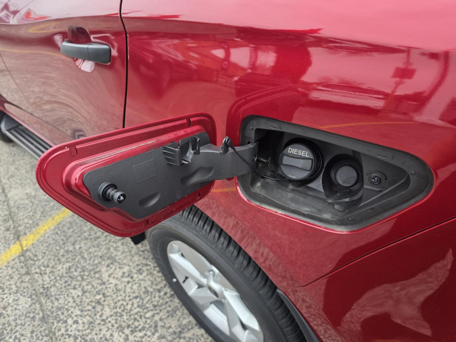 2026 MY25.5 Isuzu MU-X RJ LS-M SUV Image 9