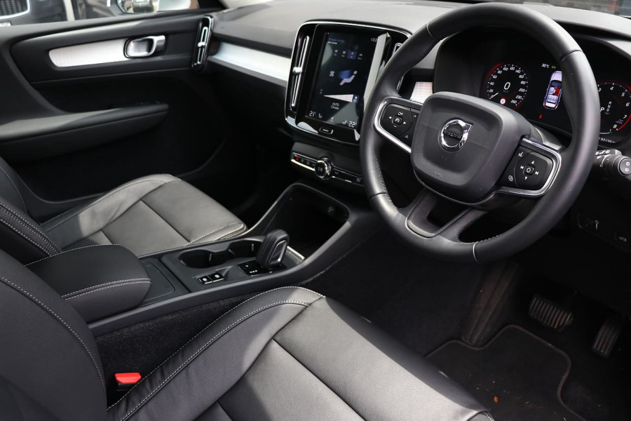 2018 Volvo Xc40 (No Series) MY19 T4 Momentum Suv