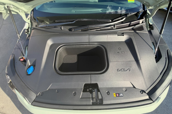 2026 MY27 Kia EV3 SV Air Long Range SUV Image 7