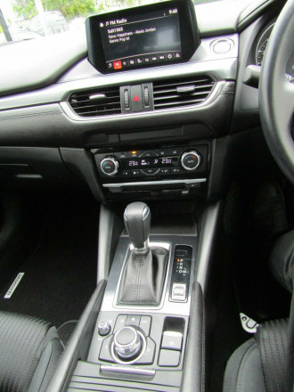 2017 Mazda 6 GL1031 Sport SKYACTIV-Drive Wagon image 13