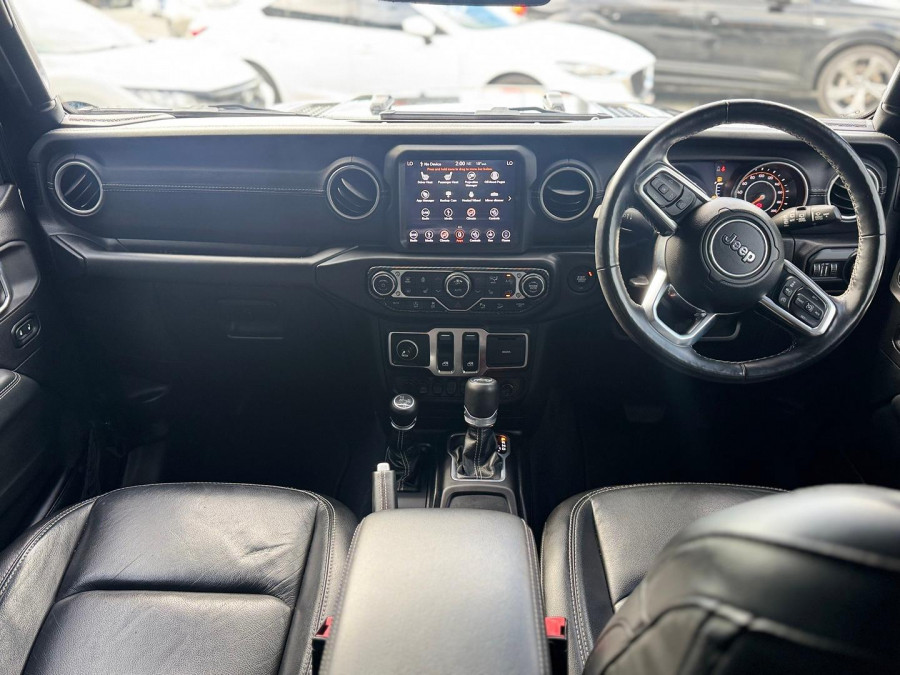 2019 Jeep Wrangler JL Overland SUV Image 9