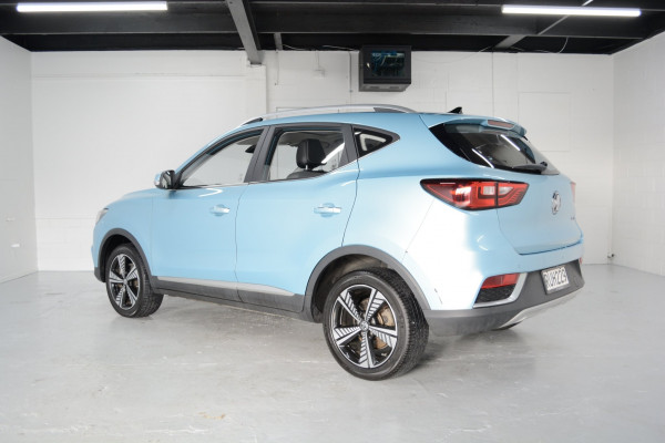 2021 MG ZS Essence SUV Image 5