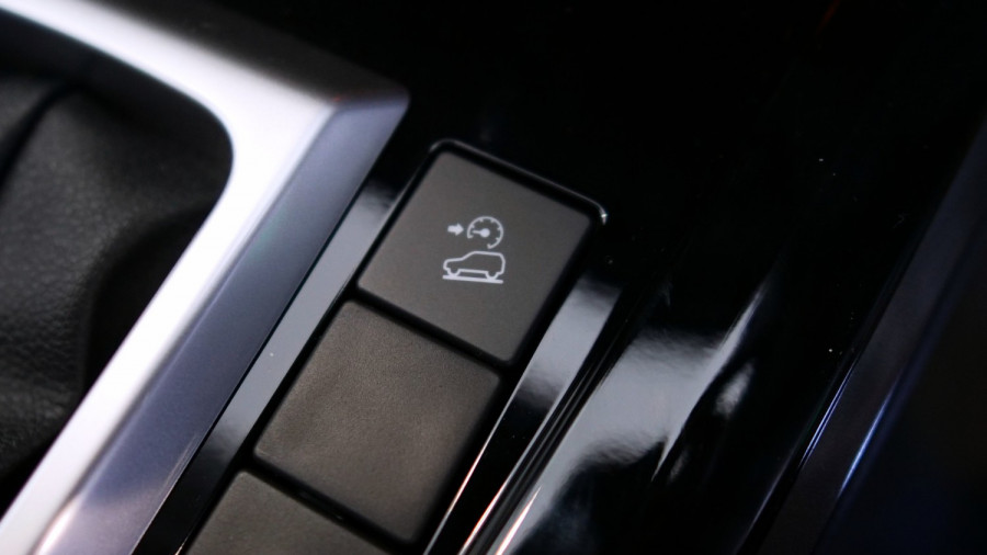 2020 MY21 Isuzu UTE D-MAX RG LS-U 4x2 Crew Cab Ute Utility Image 20