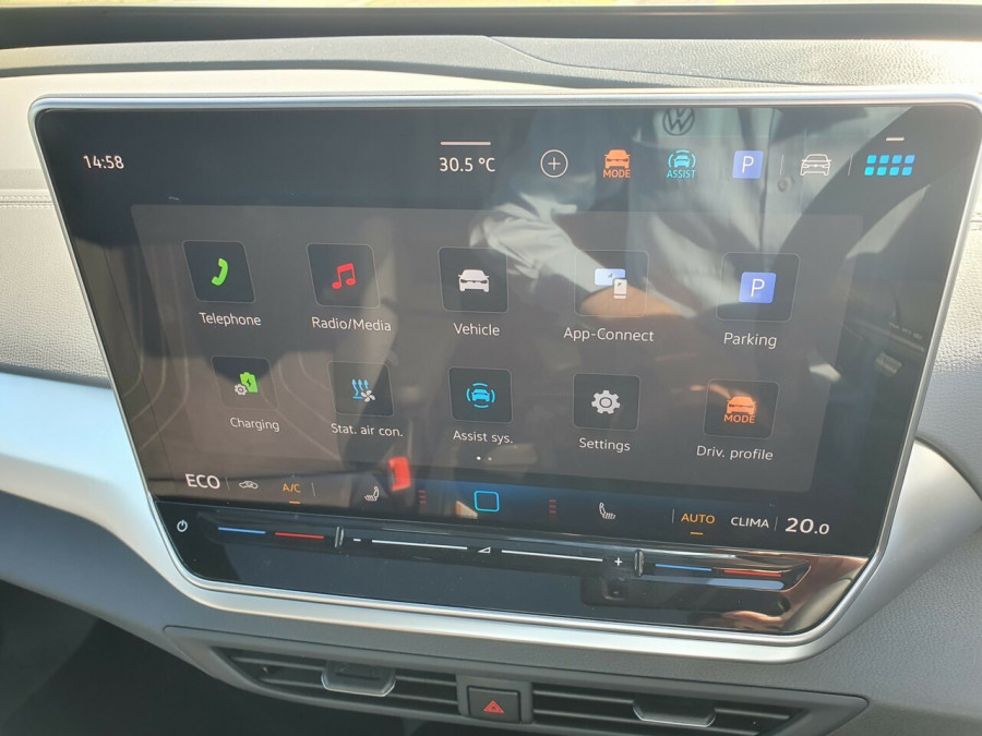 2025 MY25.5 Volkswagen ID. 4 E2 Pro SUV Image 12