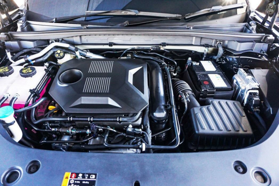 2024 MY24.5 MG HS AS33 Excite SUV Image 18