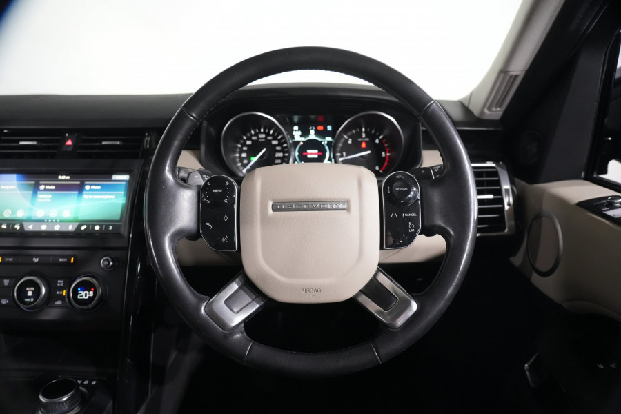 2020 Land Rover Discovery Series 5 Sd6 SE SUV Image 14