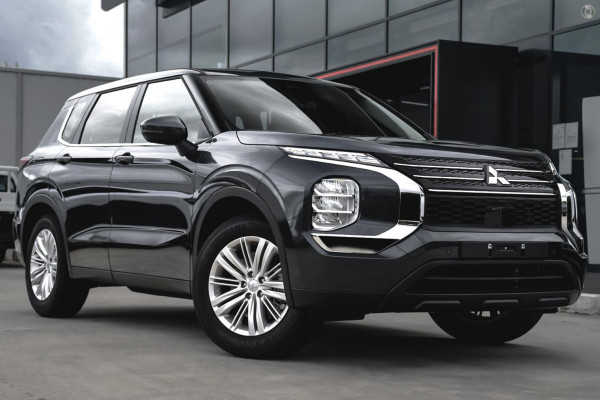 2024 Mitsubishi Outlander ZM ES SUV