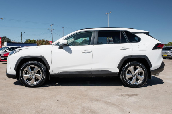 2021 Toyota RAV4 MXAA52R GXL SUV Image 3