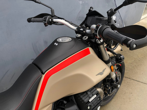 2020 Moto Guzzi V85TT Travel Motorcycle