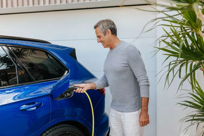 Volkswagen R Gallery Image 2