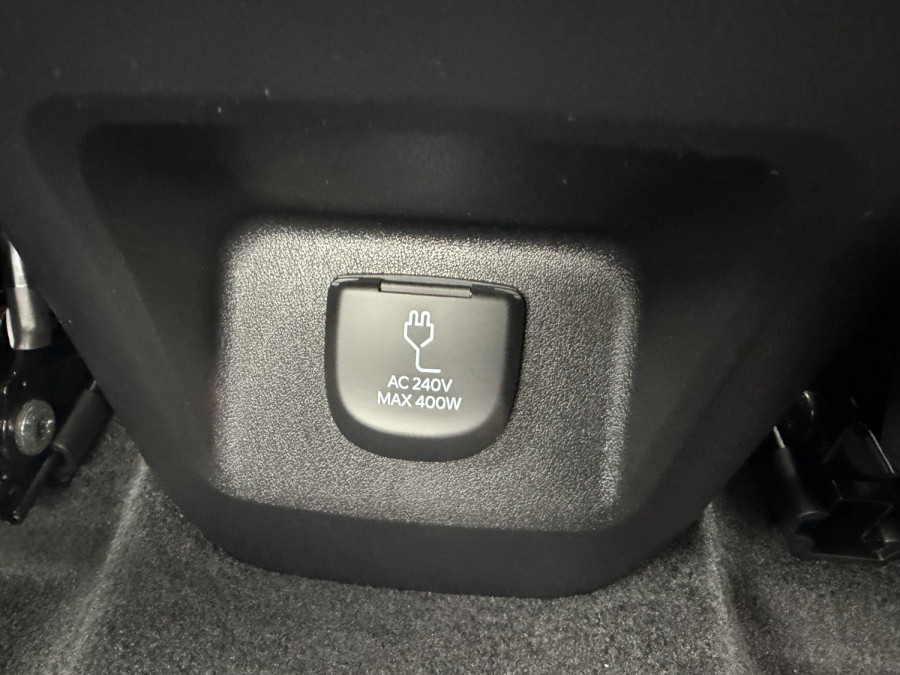 2025 MY26 Kia Tasman TK SX+ Ute Image 26